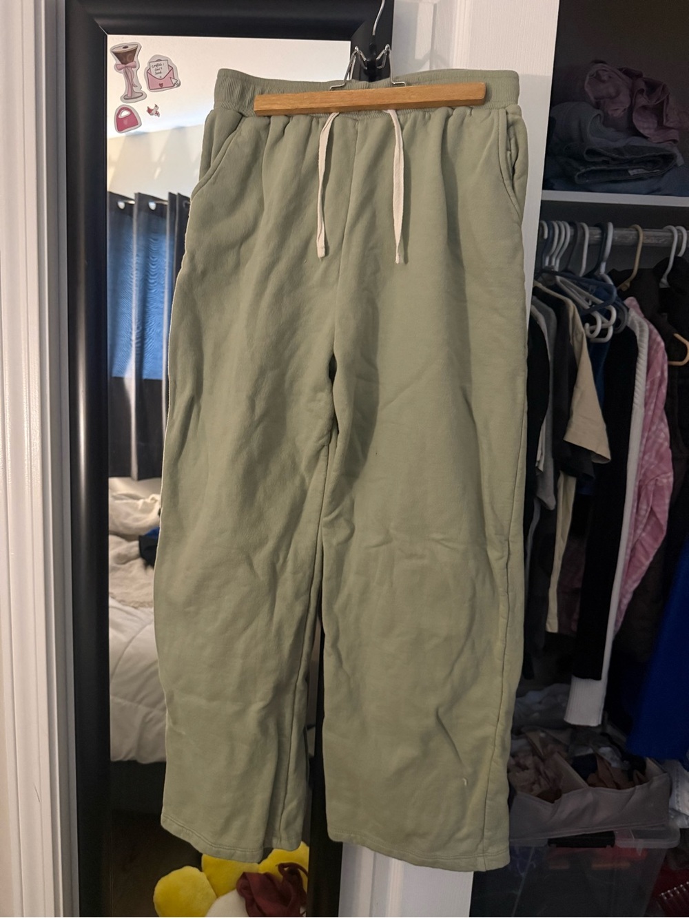Women’s Olive Green Drawstring Sweatpants